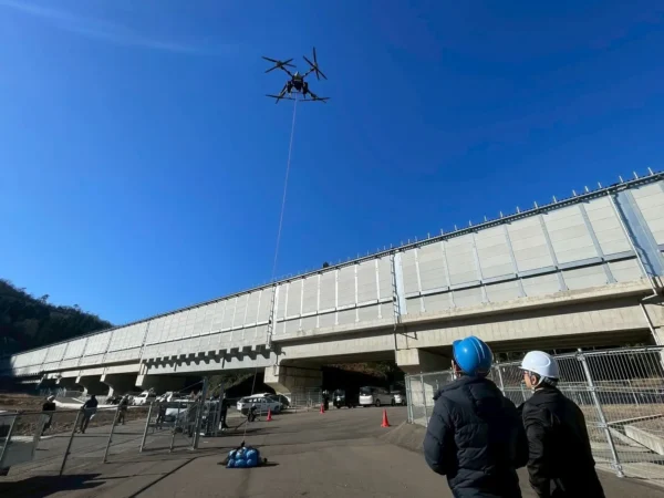 TRIPLE7 and JR West Test Heavy-Lift Drone Logistics on Japan’s Hokuriku Shinkansen